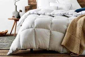 🏔️ AANBIEDING: Apres Ski Dekbed - EXTRA DIK GEVULD / Noodzaklamp 1+1 / Lichtslinger / Dualuxe Zitkusen / Waterkoker