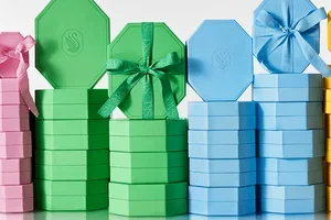 A Gift to Celebrate the Moment